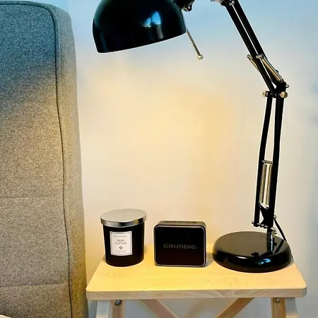 Feelslikehome - Wunderschoene Und Zentrale Mit Balkon&parkplatz アパート *