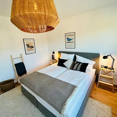 Feelslikehome - Wunderschoene Und Zentrale Mit Balkon&parkplatz アパート ボーフム