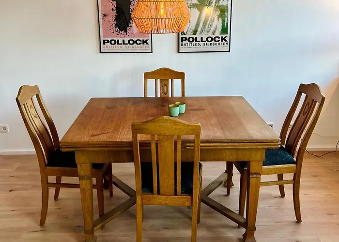 Feelslikehome - Wunderschoene Und Zentrale Mit Balkon&parkplatz 公寓